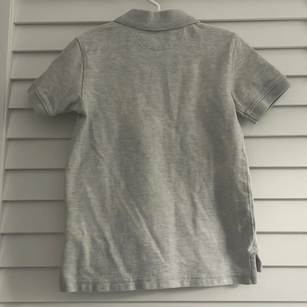 OSHKOSH Boys Grey Polo T-shirt size 4